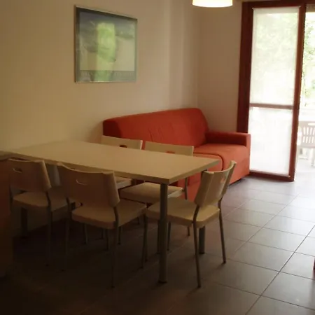 Apartment Lovely Flat 100m From The Ideal For 6 Guests Bibione