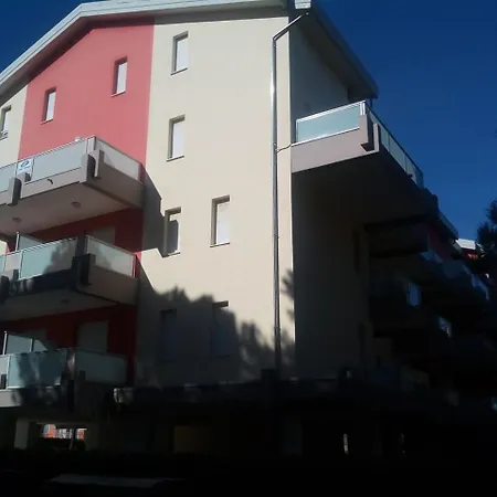 Lovely Flat 100m From The Ideal For 6 Guests Apartment Bibione